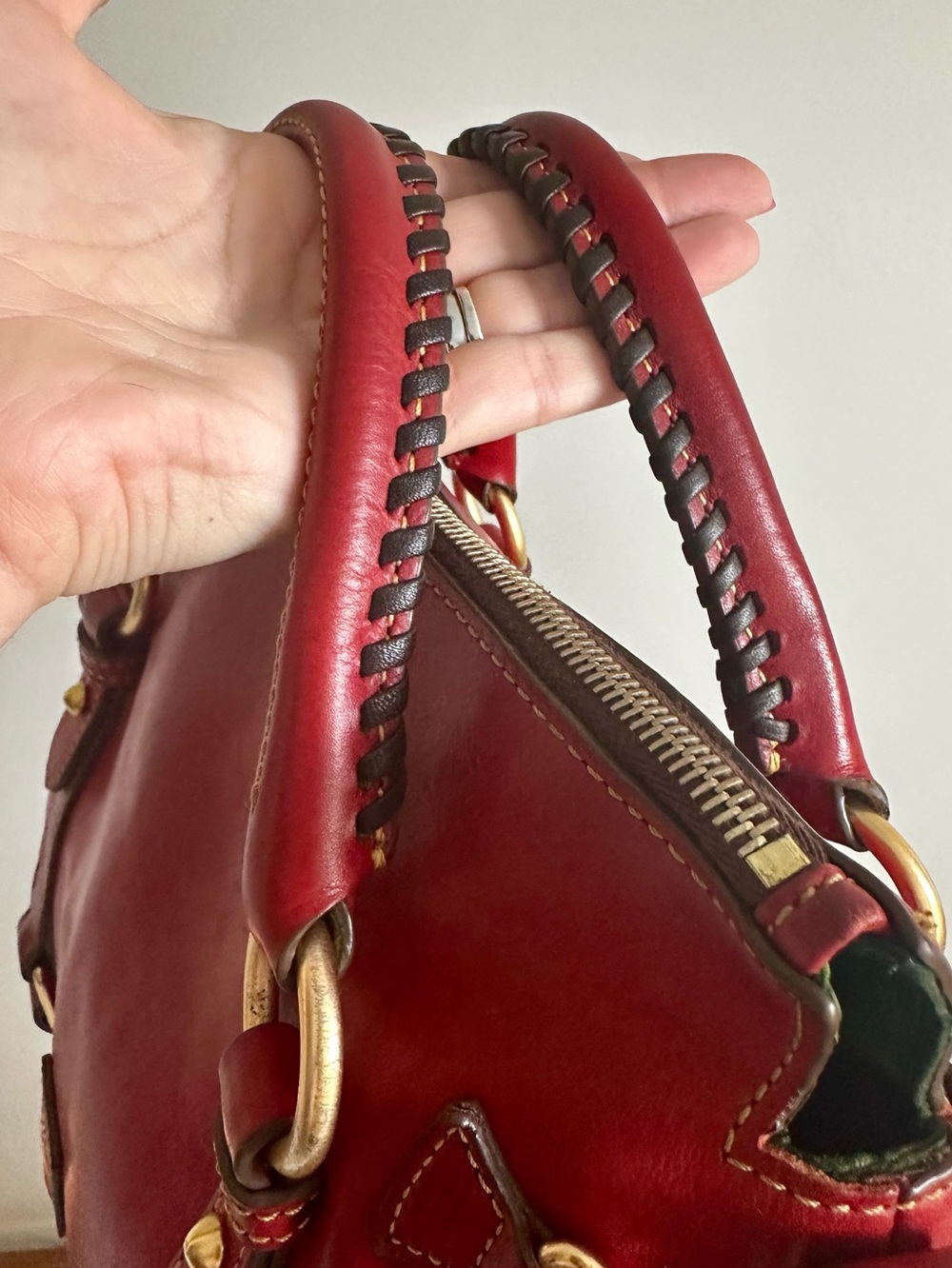 Dooney & Bourke Vintage Red Florentine Satchel EUC - Picture 9 of 15
